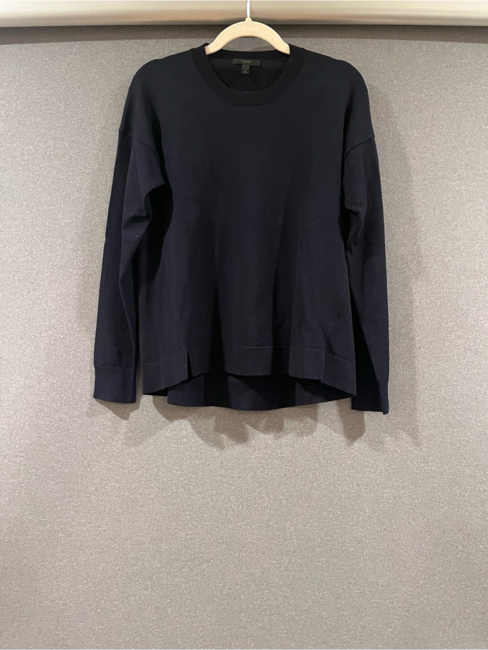 Women’s Navy Crewneck Long-Sleeve Shirt